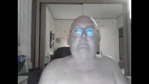 Snapshot of jojo60000529566 chatting on June 1, 7:48 pm jojo60000529566 online show from June 1, 7:48 pm