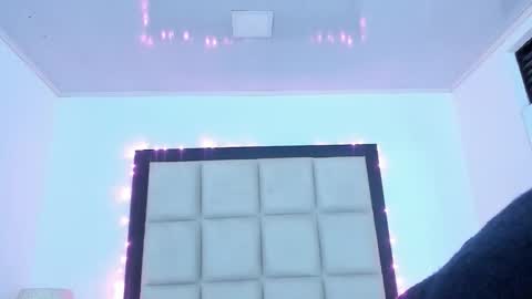 jojobraando online show from January 12, 5:12 am