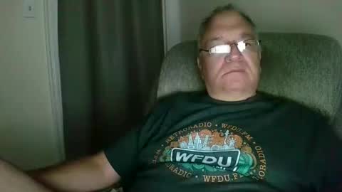 Snapshot of joker5339 chatting on September 27, 11:59 am joker5339 online show from September 27, 11:59 am