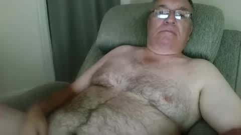 Snapshot of joker5339 chatting on October 7, 8:17 pm joker5339 online show from October 7, 8:17 pm