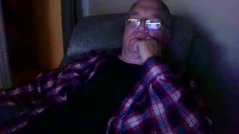 Snapshot of joker5339 chatting on November 18, 1:11 am joker5339 online show from November 18, 1:11 am