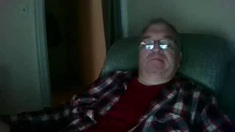 Snapshot of joker5339 chatting on November 19, 1:22 pm joker5339 online show from November 19, 1:22 pm