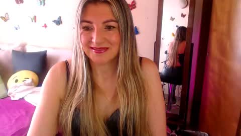 Jolie Mature online show from November 23, 4:51 pm