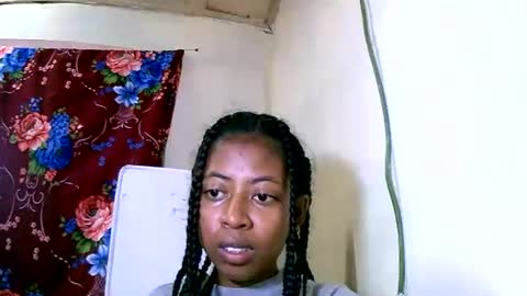 Snapshot of joliekah27 chatting on January 23, 2:17 pm joliekah27 online show from January 23, 2:17 pm