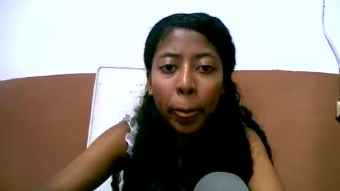 Snapshot of joliekah27 chatting on February 4, 7:00 pm joliekah27 online show from February 4, 7:00 pm