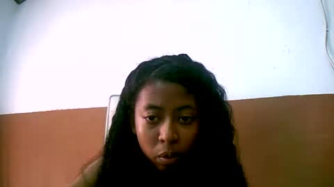 Snapshot of joliekah27 chatting on February 5, 8:11 am joliekah27 online show from February 5, 8:11 am