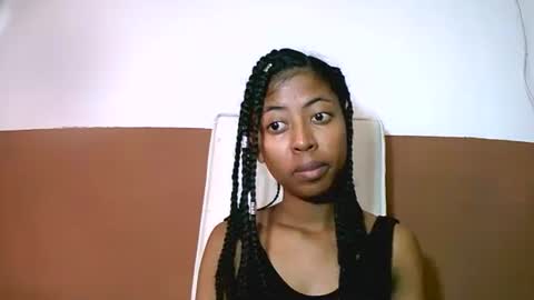 Snapshot of joliekah27 chatting on February 22, 9:23 am joliekah27 online show from February 22, 9:23 am