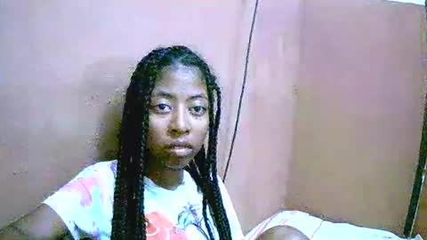 Snapshot of joliekah27 chatting on March 2, 12:42 am joliekah27 online show from March 2, 12:42 am