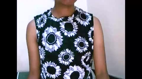 Snapshot of joliekah27 chatting on November 8, 6:51 pm joliekah27 online show from November 8, 6:51 pm