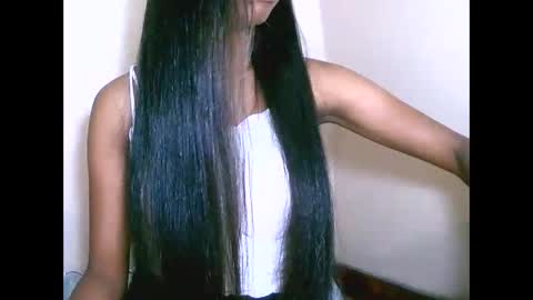 Snapshot of joliekah27 chatting on November 10, 10:03 am joliekah27 online show from November 10, 10:03 am