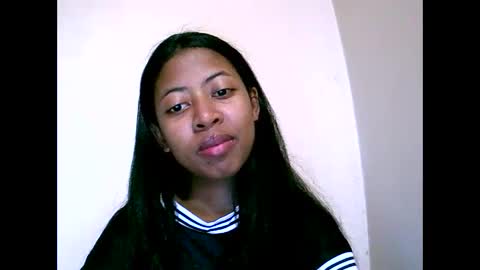 joliekah27 online show from June 11, 7:17 am