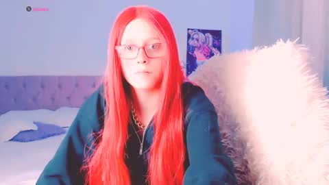 Snapshot of joliinee chatting on September 22, 7:43 am ArianaJoliiee online show from September 22, 7:43 am