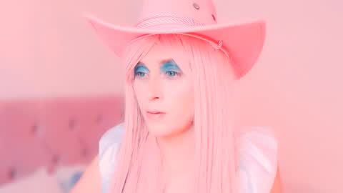 Snapshot of joliinee chatting on October 23, 2:00 am ArianaJoliiee online show from October 23, 2:00 am