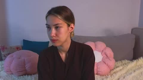 Viola online show from September 26, 11:03 am