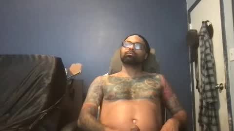 Snapshot of jon2h6k chatting on April 20, 1:19 am jon2h6k online show from April 20, 1:19 am