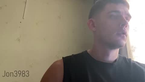 Snapshot of jon3983 chatting on December 15, 8:30 am jon3983 online show from December 15, 8:30 am