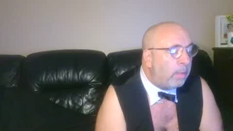 Snapshot of jona51 chatting on August 2, 12:31 am jona51 online show from August 2, 12:31 am