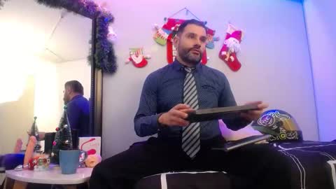  JONAS BEARD  online show from December 2, 5:08 pm