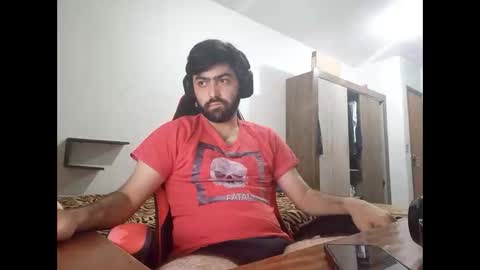 jonasf2525 online show from November 19, 7:30 am