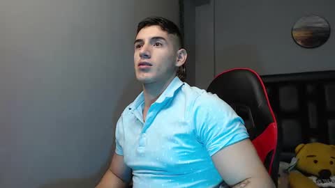 jonathancast08 online show from January 11, 3:44 am