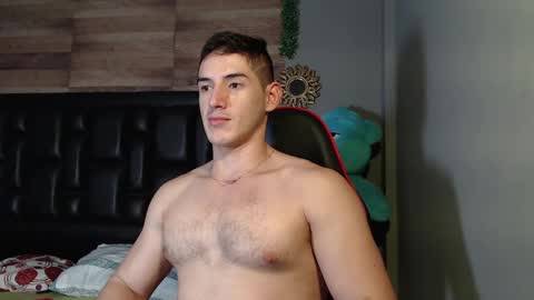 jonathancast08 online show from February 12, 9:01 pm