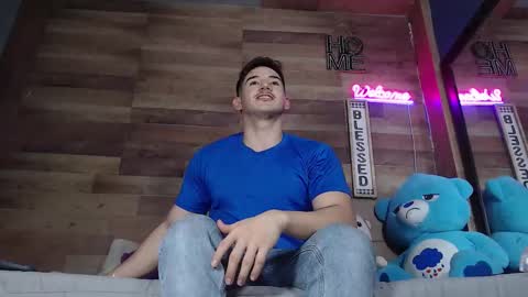 jonathancast08 online show from September 29, 5:18 pm