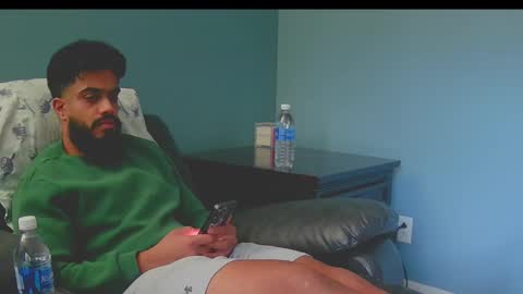 Snapshot of jonathanliyaz1 chatting on September 20, 8:54 pm royjon online show from September 20, 8:54 pm