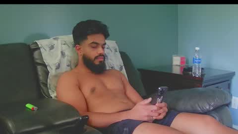 Snapshot of jonathanliyaz1 chatting on September 24, 7:17 pm royjon online show from September 24, 7:17 pm