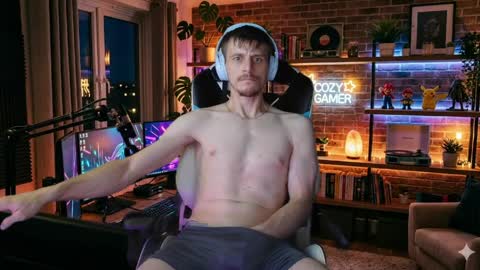 jonathanthiccoc online show from April 2, 5:16 am