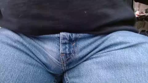 Snapshot of joncpics chatting on March 3, 6:25 pm joncpics online show from March 3, 6:25 pm