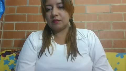 Snapshot of jones_scarlet chatting on March 10, 6:16 am Scarlet online show from March 10, 6:16 am