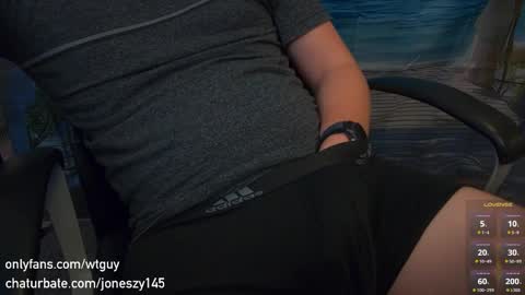 Snapshot of joneszy145 chatting on May 2, 5:23 am WhteGuy online show from May 2, 5:23 am