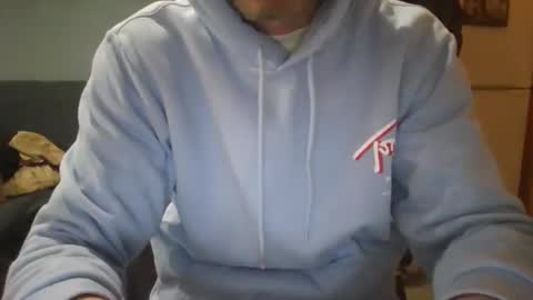 jonlow1 online show from December 8, 2:41 pm