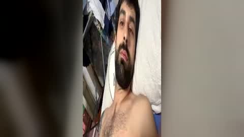 jonnibravo1597 online show from June 28, 3:23 am