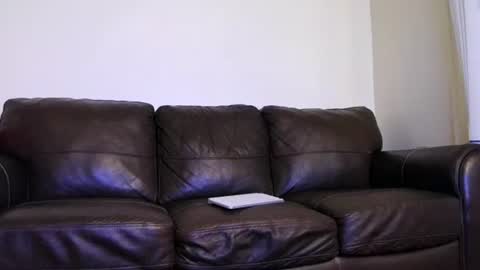 Snapshot of jonny4u_xxx chatting on November 3, 8:04 am John online show from November 3, 8:04 am