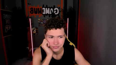 Jonny online show from October 18, 10:38 am