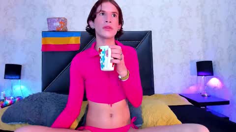 jonny_gilbert online show from September 17, 3:41 am