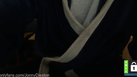 Snapshot of jonnydieston777 chatting on October 25, 2:02 pm JonnyDieston online show from October 25, 2:02 pm