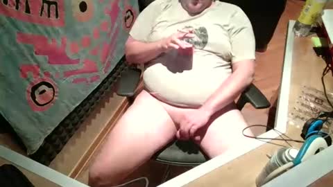 Snapshot of jonnyfreesolo chatting on October 19, 1:39 am jonnyfreesolo online show from October 19, 1:39 am