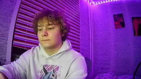 Snapshot of jonnymyloka chatting on December 29, 8:58 pm JONNY online show from December 29, 8:58 pm