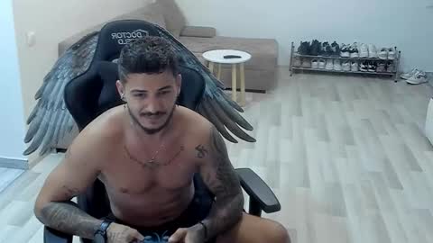 Snapshot of jonnyporn1 chatting on September 24, 11:08 pm jonnyporn1 online show from September 24, 11:08 pm