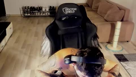 Snapshot of jonnyporn1 chatting on December 16, 9:20 pm jonnyporn1 online show from December 16, 9:20 pm