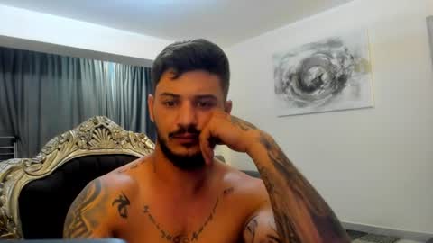 jonnyporn1 online show from June 14, 10:17 am
