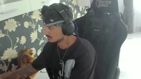 jonnyporn1 online show from July 25, 9:40 am