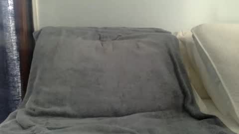 Snapshot of jonsmithx3x chatting on February 17, 3:31 pm jonsmithx3x online show from February 17, 3:31 pm