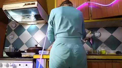 Jony Marta GMT 2000-0100 every day online show from November 11, 1:49 am