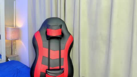 Snapshot of jordan_love7 chatting on October 26, 4:13 pm jordan online show from October 26, 4:13 pm