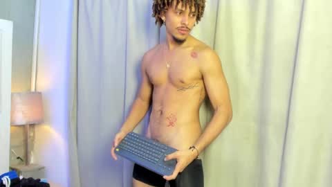 Snapshot of jordan_love7 chatting on November 8, 3:39 am jordan online show from November 8, 3:39 am