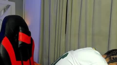 Snapshot of jordan_love7 chatting on November 23, 12:49 pm jordan online show from November 23, 12:49 pm