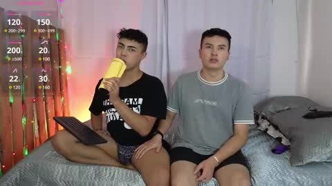 jordanhiltton__ online show from December 17, 5:36 pm
